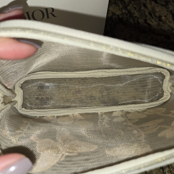 DIOR Beige Floral Embroidered Cosmetic Pouch - Picture 5 of 6